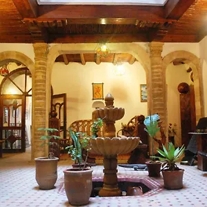 Riad Caverne D'ali Baba, Esauira